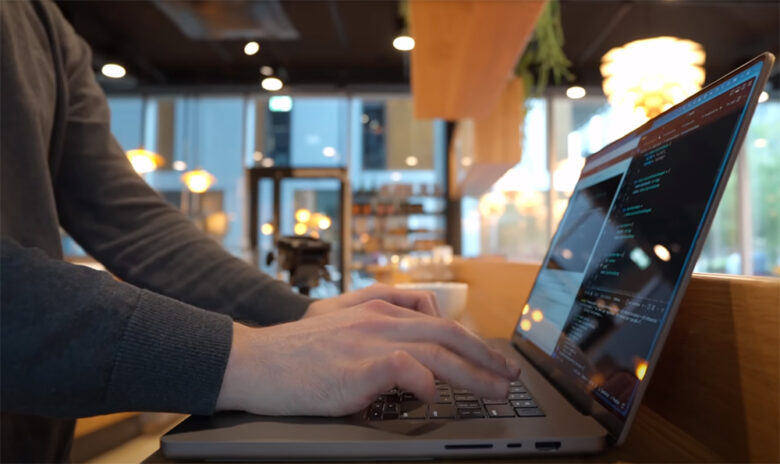 CLOUD ENGINEER VS SOFTWARE ENGINEER SALARY visual data 6